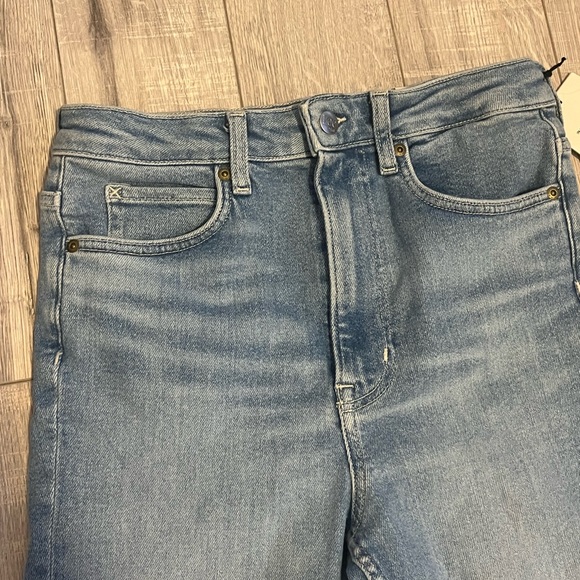 Jeans - Picture 2 of 5